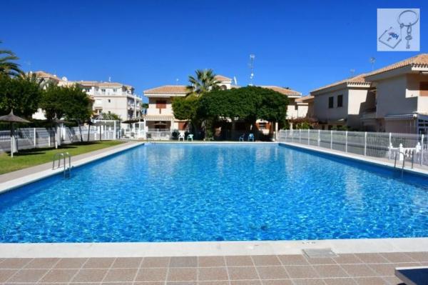 Chalet en Barrio Playa Flamenca