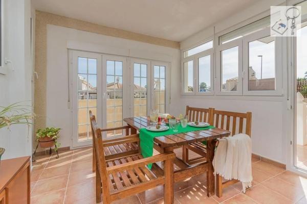 Chalet en Barrio Playa Flamenca