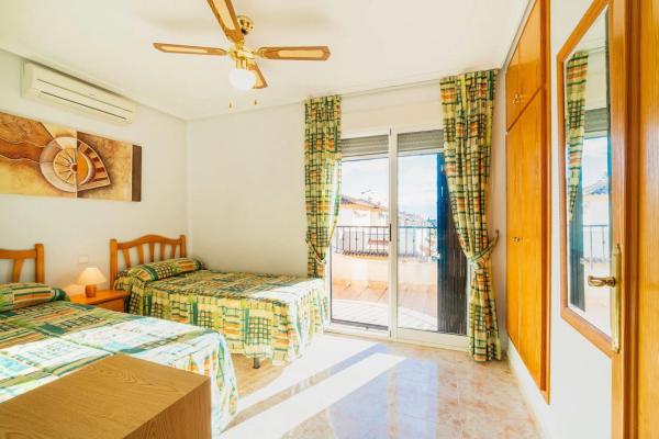 Casa independiente en calle Niágara, 50