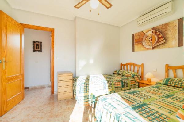 Casa independiente en calle Niágara, 50