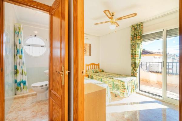 Casa independiente en calle Niágara, 50