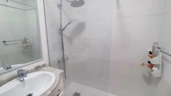 Chalet pareado en arco Iris