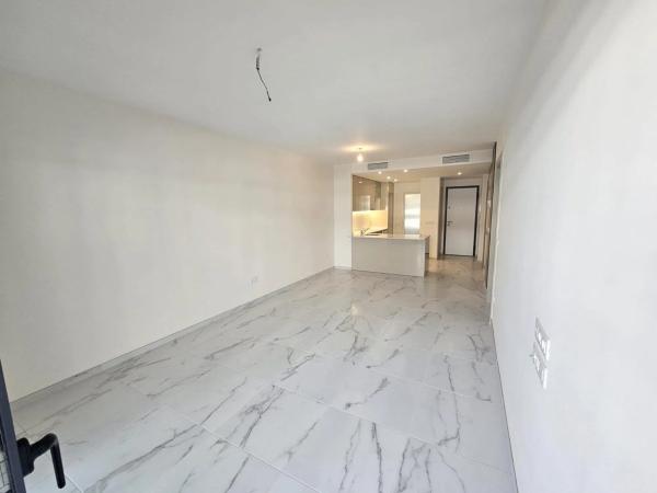 Piso en calle Pablo Picasso, 130