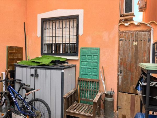 Dúplex en calle Guapiles