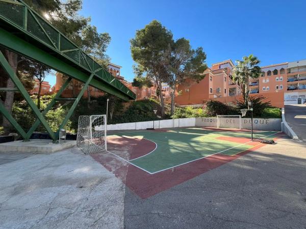 Dúplex en calle Guapiles