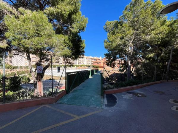 Dúplex en calle Guapiles