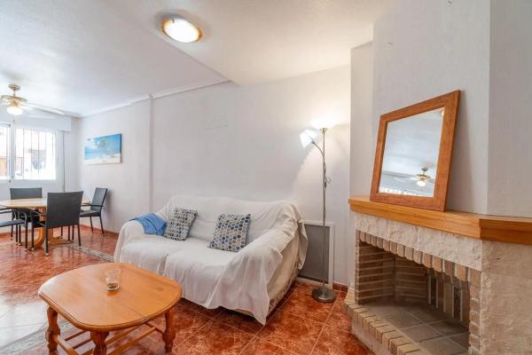 Chalet adosado en calle Nicolás de Bussi, 42