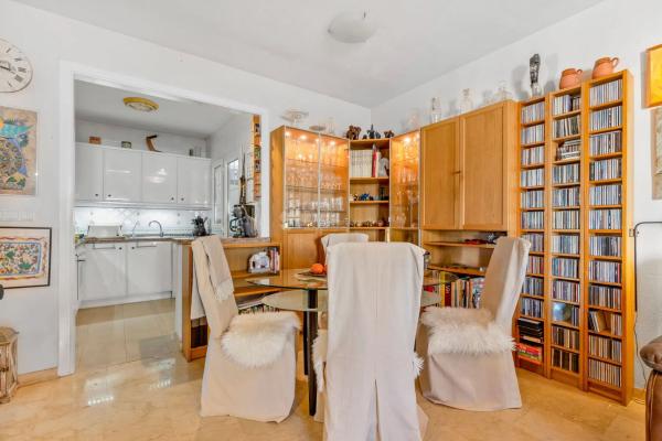 Chalet pareado en calle Clemenules