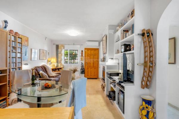 Chalet pareado en calle Clemenules