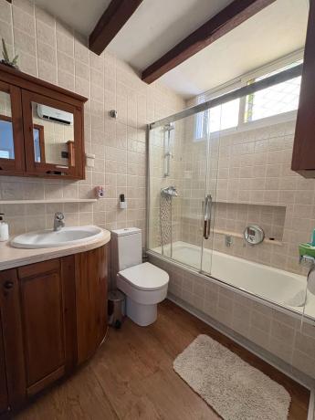 Casa independiente en avenida carrera