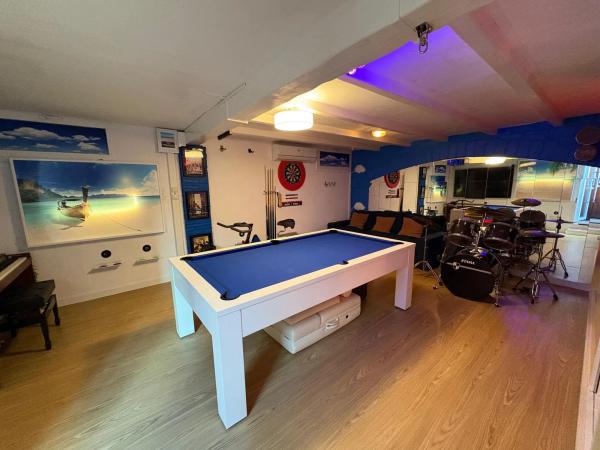 Casa independiente en avenida carrera