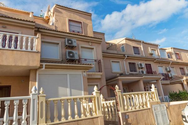 Chalet en Barrio Playa Flamenca