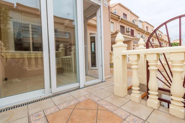 Chalet en Barrio Playa Flamenca