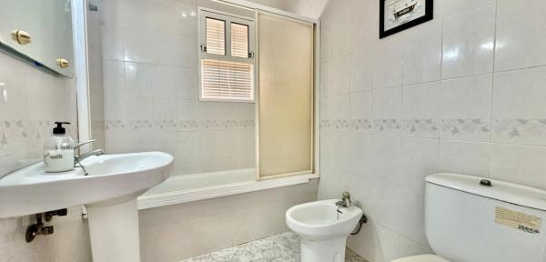 Piso en calle Guapiles s/n