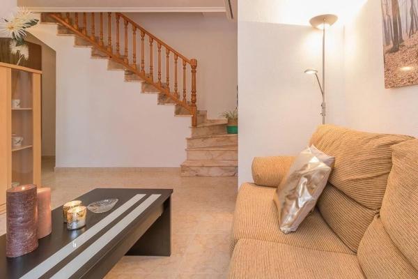 Chalet pareado en calle Pintor Ribera, 5