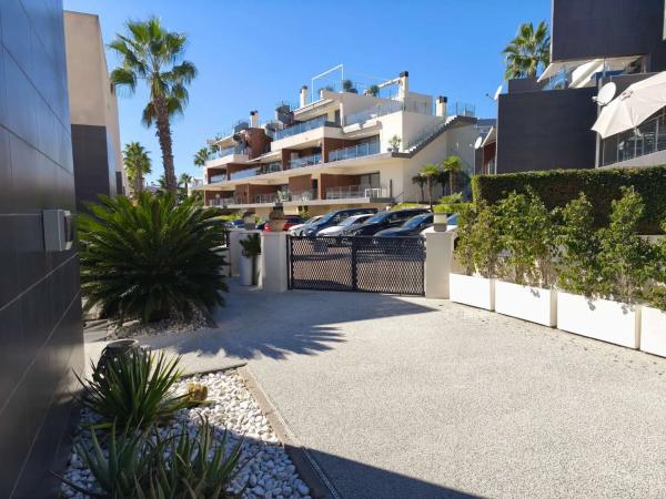 Chalet en Barrio Villamartín-Las Filipinas