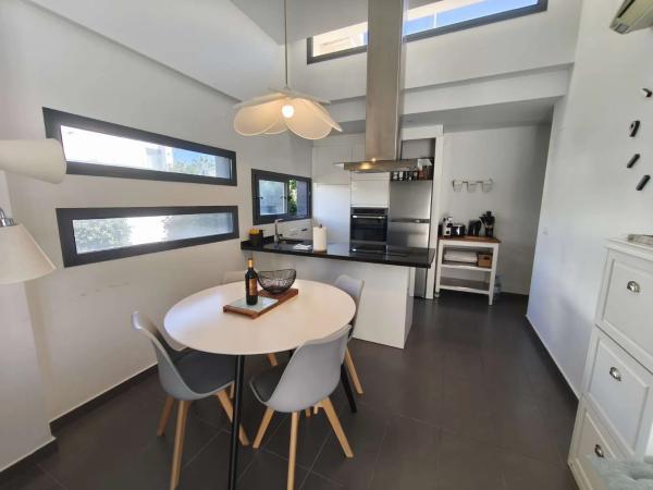 Chalet en Barrio Villamartín-Las Filipinas