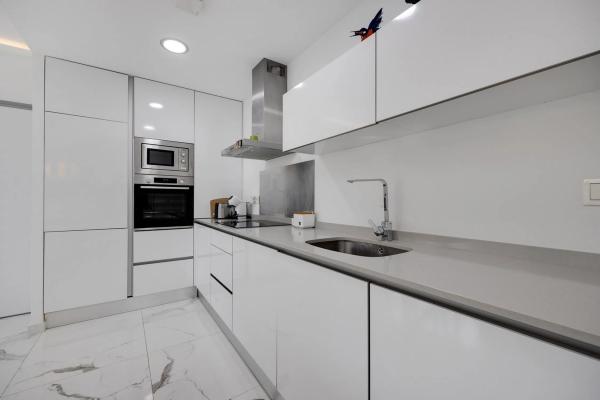 Casa independiente en CL Fausto