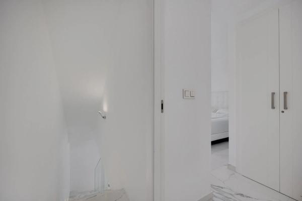 Casa independiente en CL Fausto