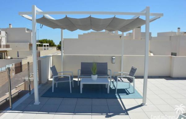 Casa independiente en calle Ulla