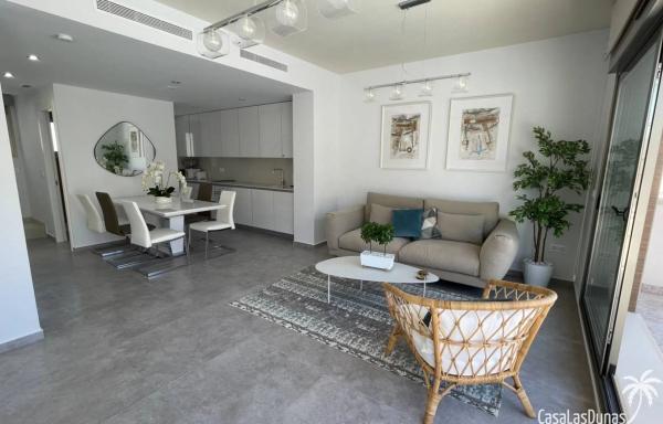 Casa independiente en calle Ulla