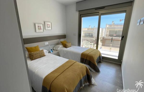 Casa independiente en calle Ulla