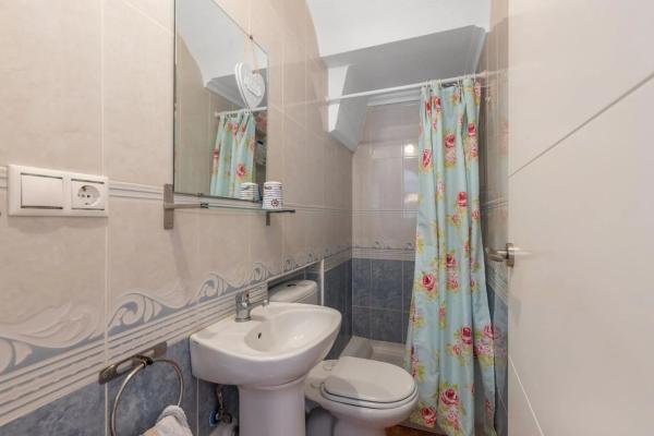 Casa independiente en calle Guadiana