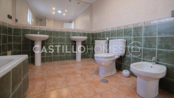 Casa independiente en calle La Sagra, 2