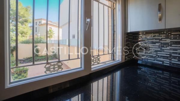 Casa independiente en calle La Sagra, 2