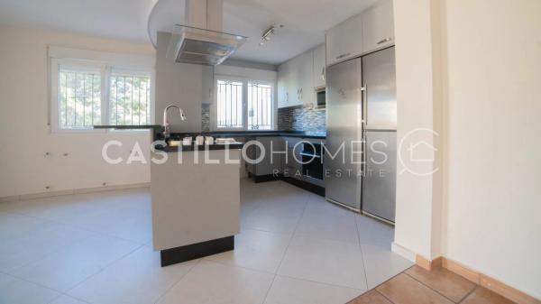 Casa independiente en calle La Sagra, 2