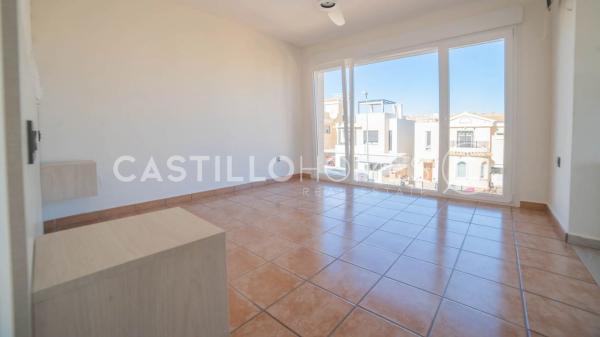 Casa independiente en calle La Sagra, 2