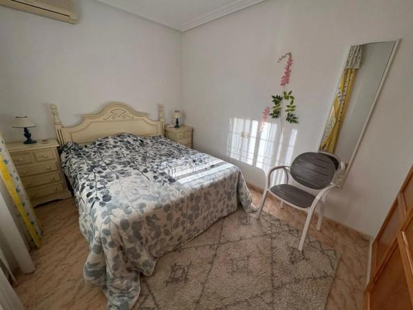 Chalet pareado en calle Peñalara