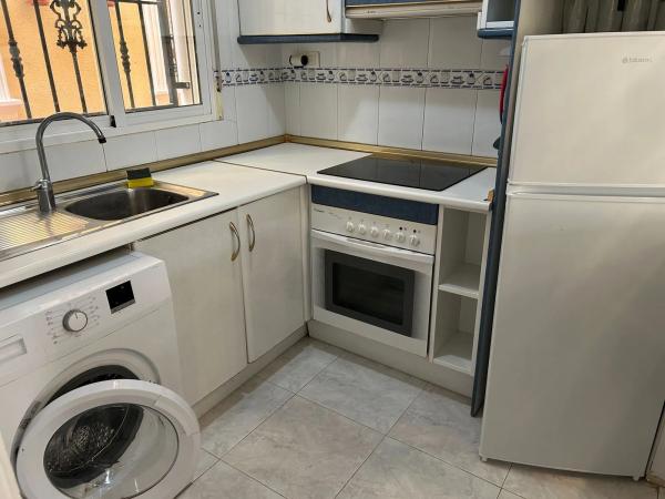 Chalet adosado en calle República Dominicana, 2 a