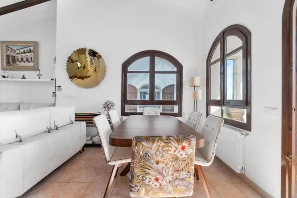 Chalet en calle Manuel de Falla s/n