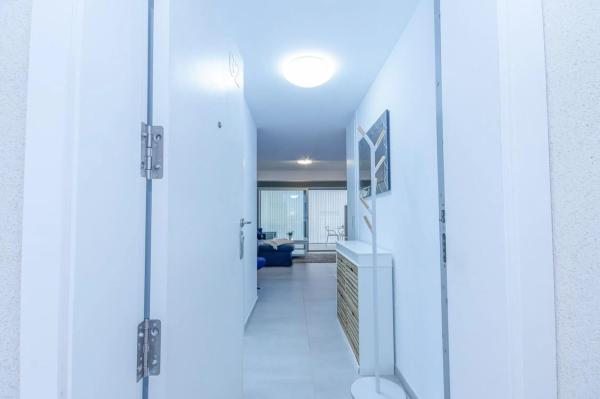 Piso en calle Comino, 1