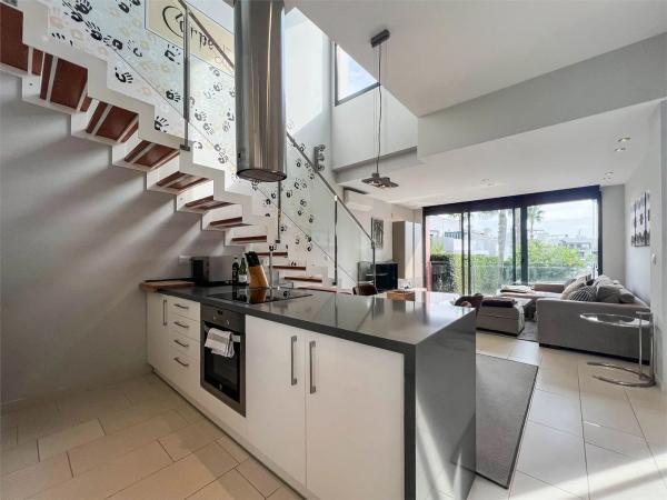 Chalet adosado en calle Paso de Calais