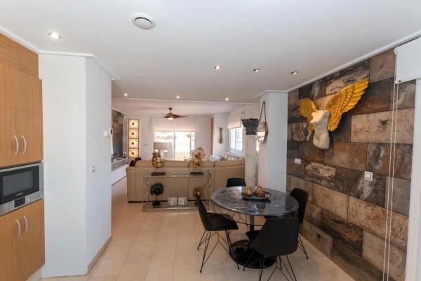 Piso en calle Cardamomo