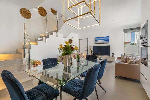 Chalet en calle la Traviata, 21