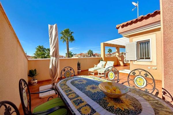 Ático en plaza R-2 los Pinos, 1 s