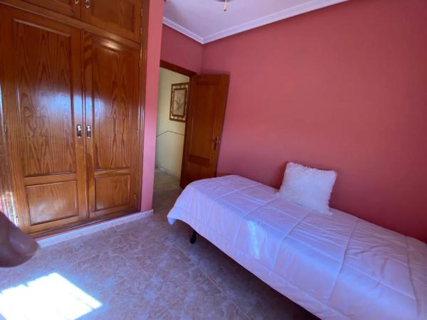 Chalet adosado en calle Torre de Pisa