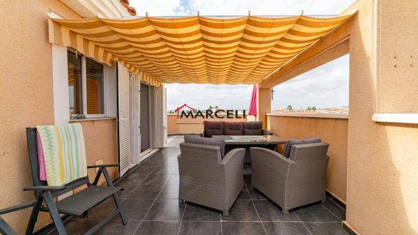 Ático en calle Abeto