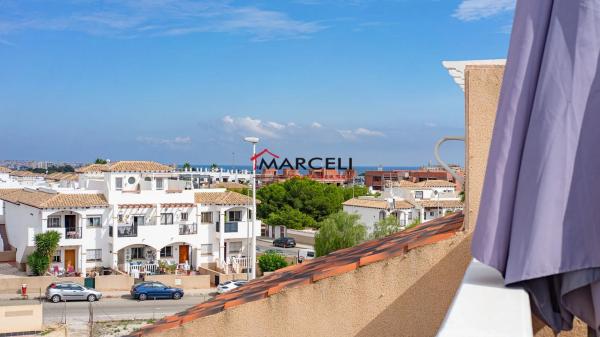 Ático en calle Abeto