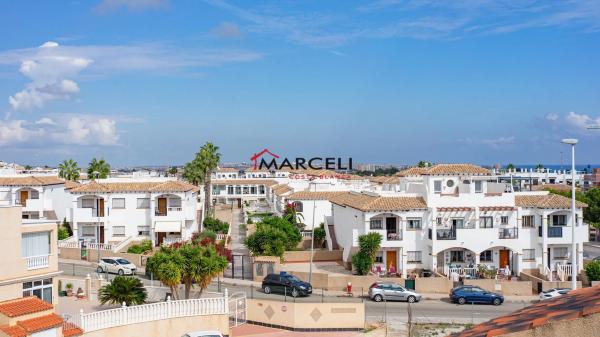 Ático en calle Abeto