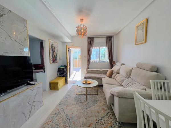 Chalet en calle Almohabenos