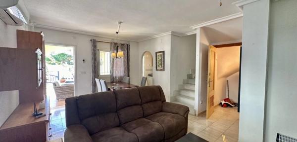 Chalet adosado en calle Pino Carrasco s/n