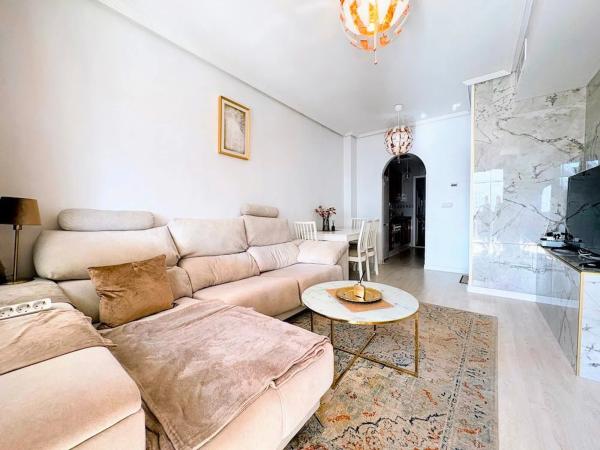 Piso en calle Almorávides, 10