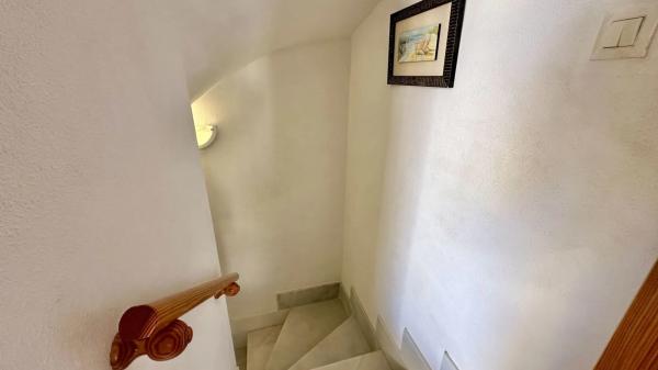 Chalet adosado en calle Abeto, 92