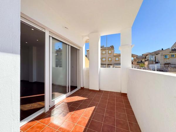 Piso en calle Torre de Pisa