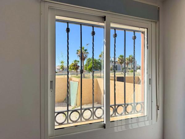 Piso en calle Torre de Pisa