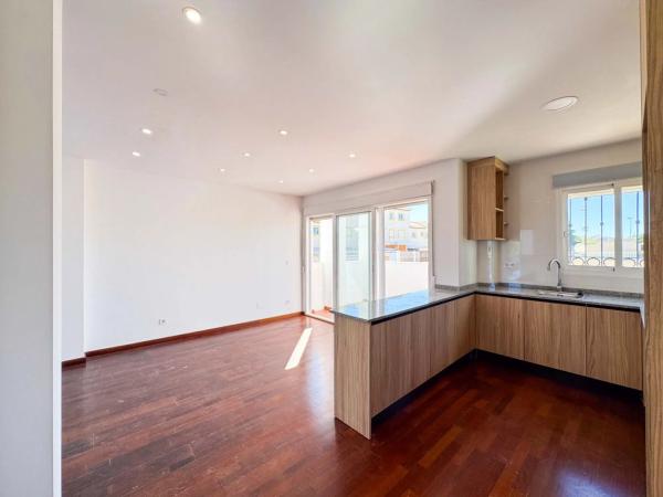 Piso en calle Torre de Pisa